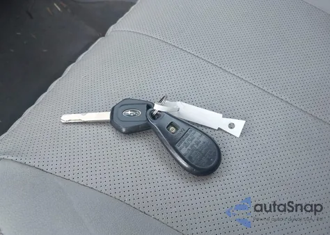 2010 Subaru Forester 2.5X Limited from USA, damaged, VIN JF2SH6DCXAH777511